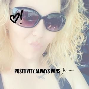 Meet your Posher, Bonita